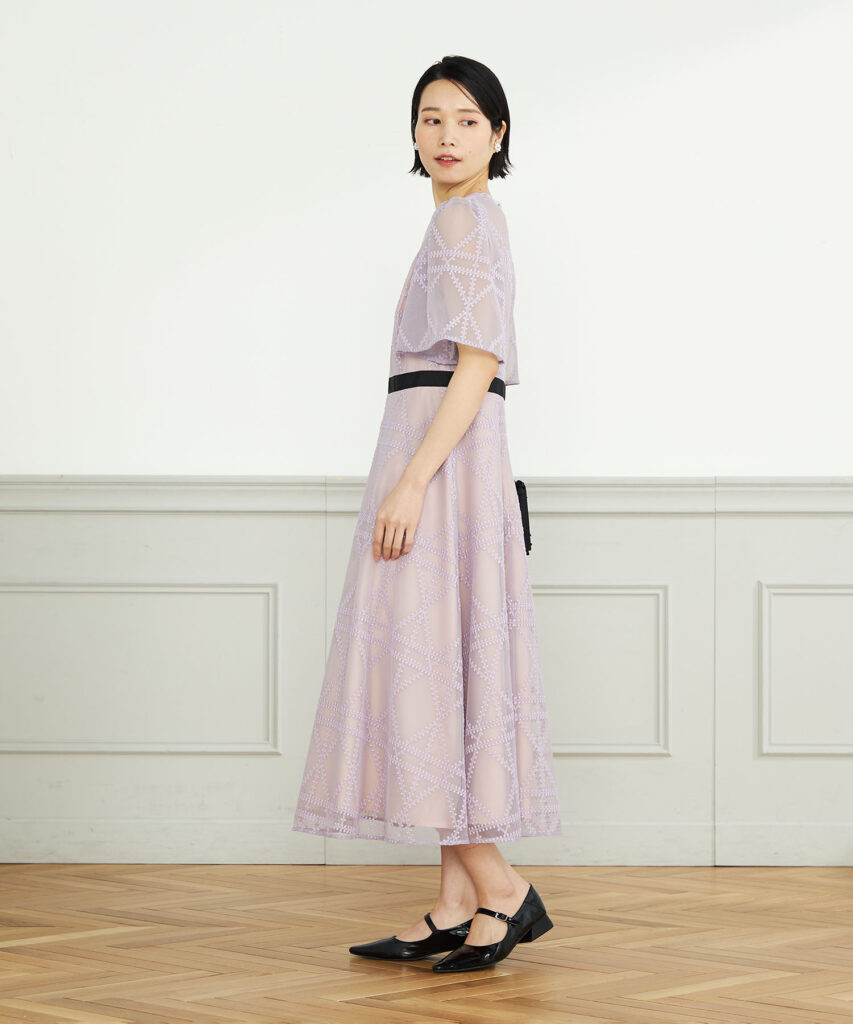 披露宴の服装｜女性ゲストのドレスマナー・立場別おすすめコーデ完全ガイド
