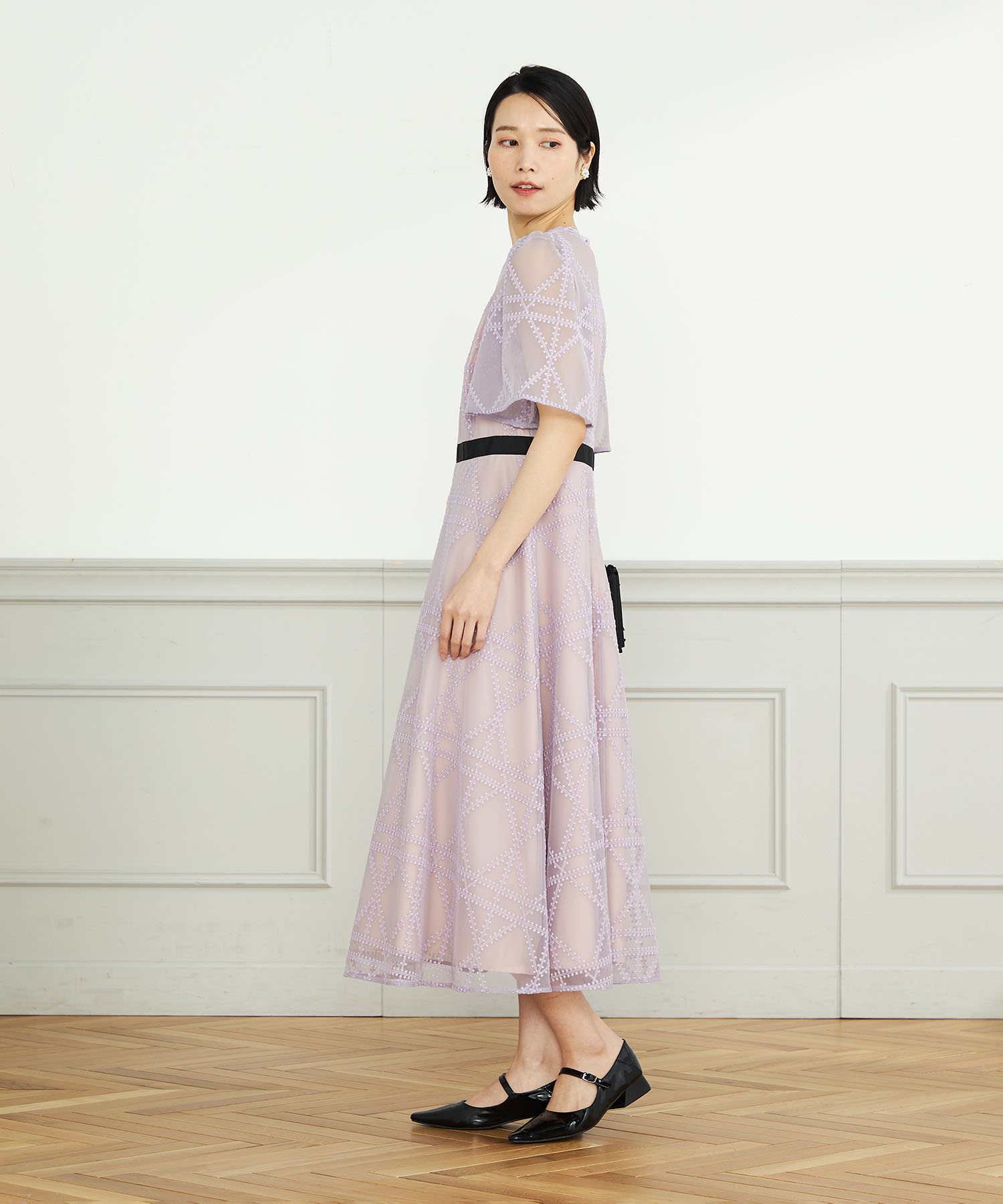 披露宴の服装|女性ゲストのドレスマナー・立場別おすすめコーデ完全ガイド