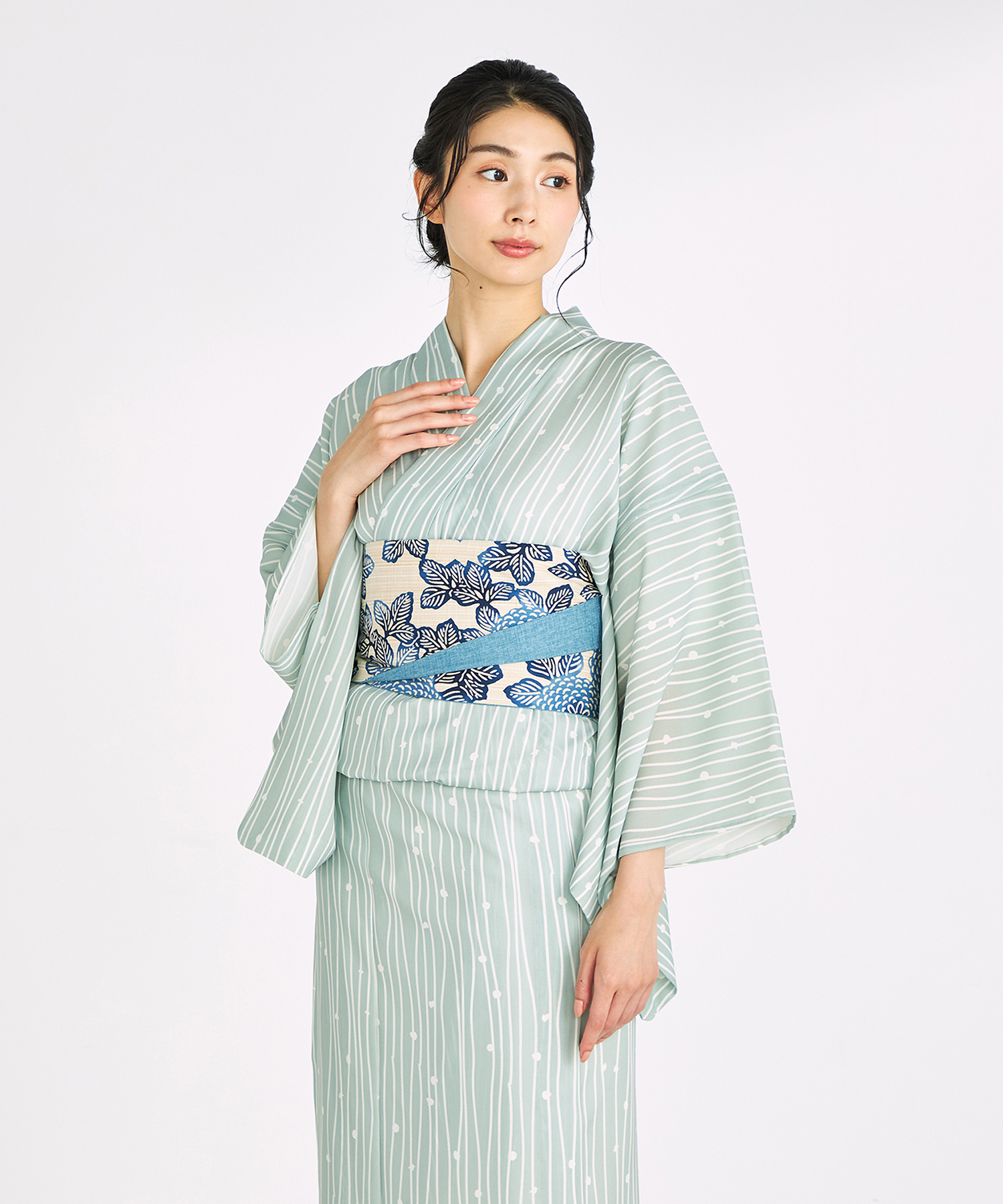 50代忘年会服装の基本マナー