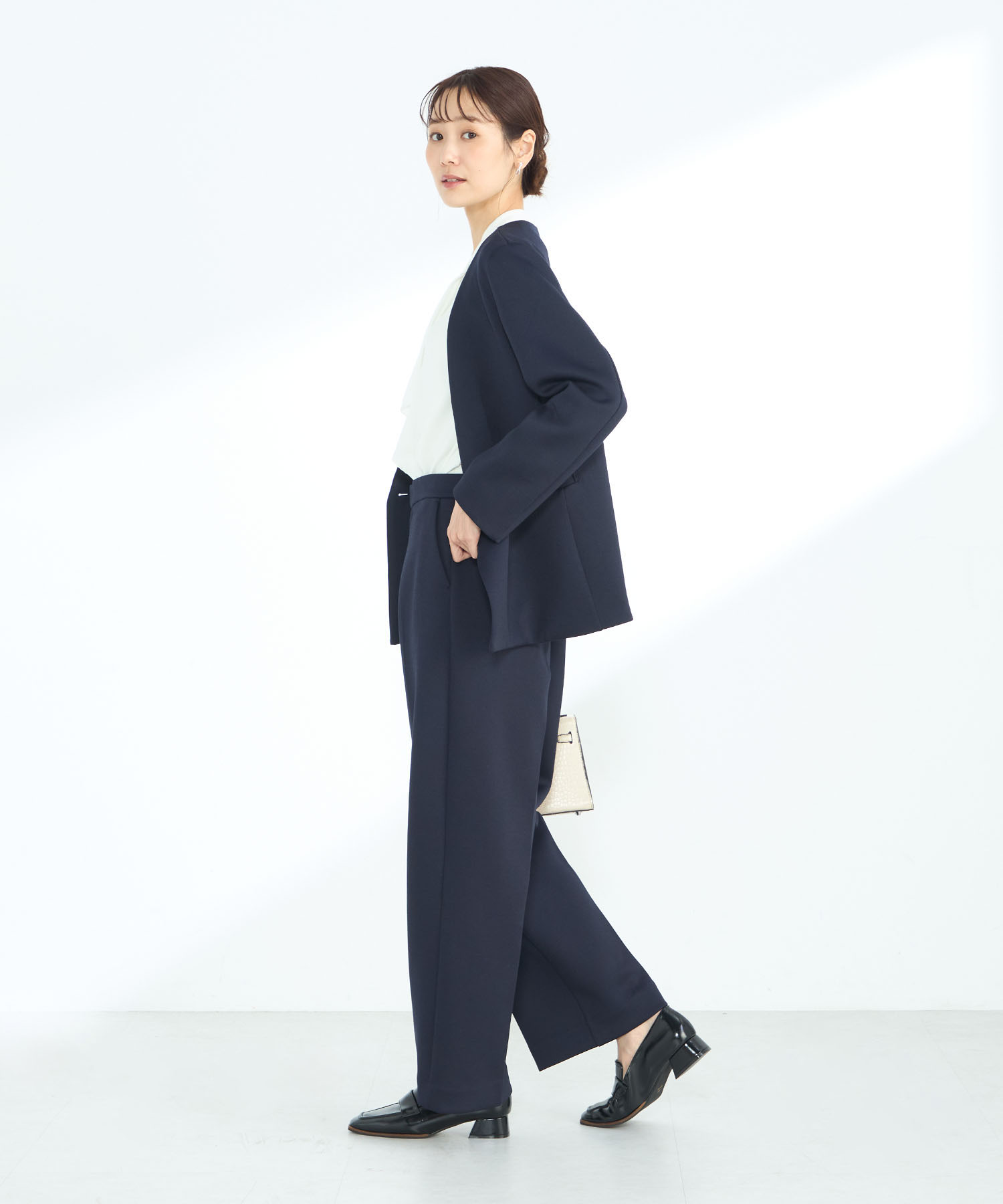 立場別授賞式服装